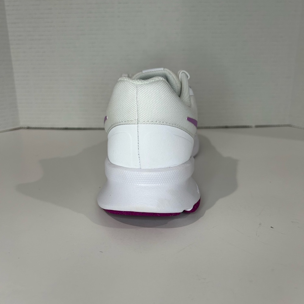 Nike Women’s Run Swift 3, Size 9, 8.5 & White/Fushia-Guava Ice, DR2698 103 - Picture 5 of 9